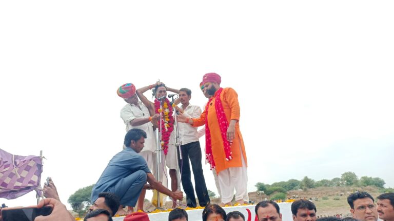 भविष्यवाणी सुनने जुटे हजारो लोग               ..जानिए बारिश, राजनीति, मौसम, फसल सहित अन्य विषयों पर क्या कुछ हुई भविष्यवाणी