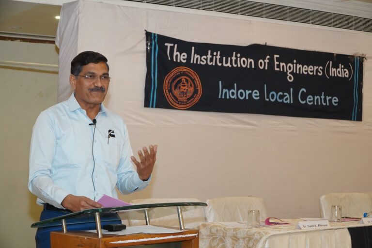 महिलाओ को जल प्रबंधन में सहभागी बनाना बेहतर विकल्प : हाइड्रोलॉजिस्ट मुकेश कुमार चौहान