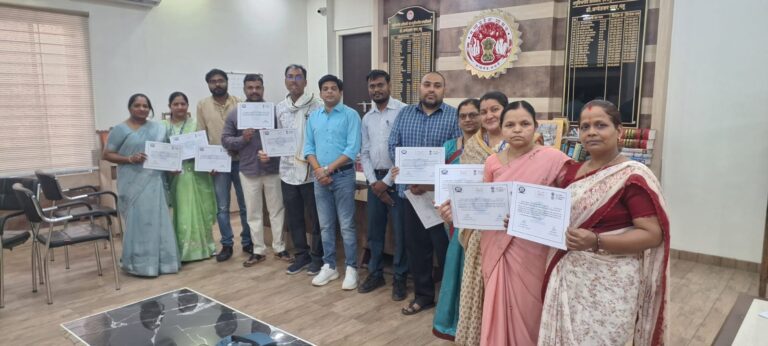 जनगणना 2027 के प्रथम चरण में उत्कृष्ट कार्य पर मानपुर टीम सम्मानित