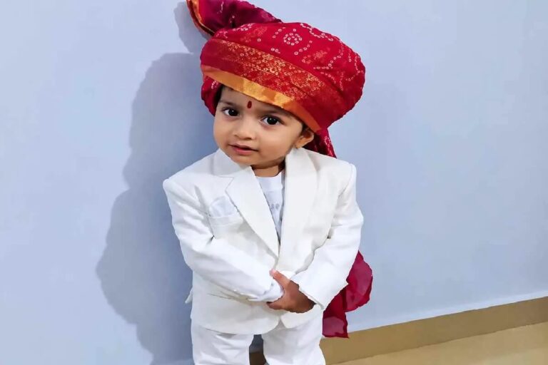 जन्मदिन के अगले ही दिन मासूम सृष्टि की दर्दनाक मौत, रसोई में लगी आग से मां भी झुलसी